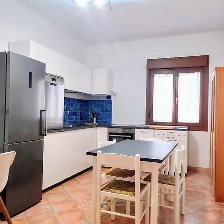 Enjoy House Sardinia Vista Mare SantʼAntìoco
