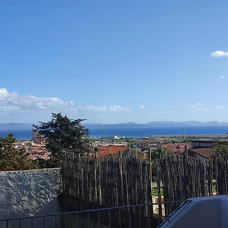 Enjoy House Sardinia Vista Mare SantʼAntìoco