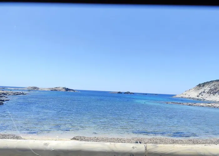 Enjoy House Sardinia Vista Mare SantʼAntìoco